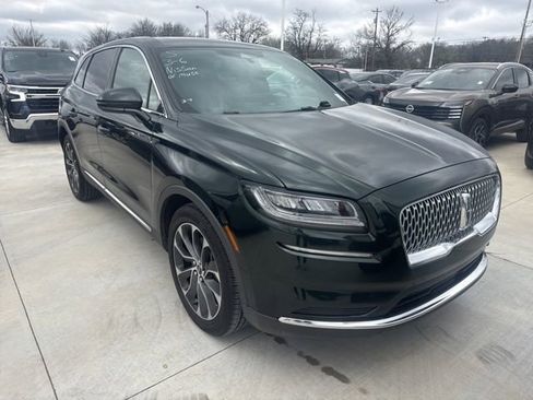 Used 2021 Lincoln Nautilus Reserve w/ Class II Trailer Tow Package image 1