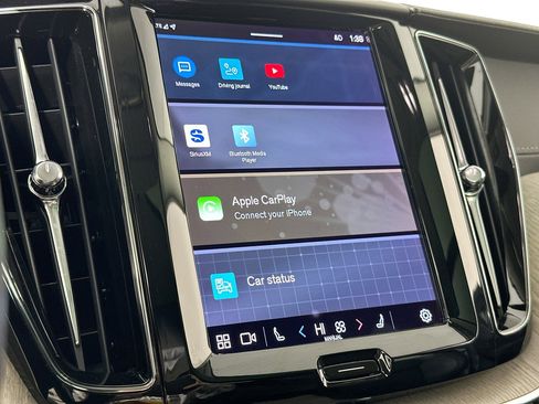 Used 2022 Volvo XC60 B5 Inscription w/ Protection Package Premier image 15