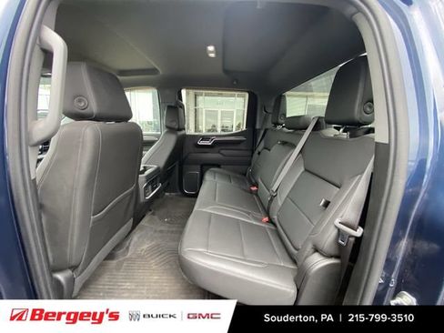 Used 2022 Chevrolet Silverado 1500 LTZ AWD/4WD image 9