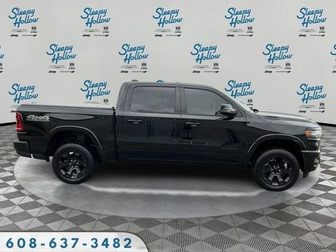Used 2025 RAM 1500 Big Horn AWD/4WD image 4