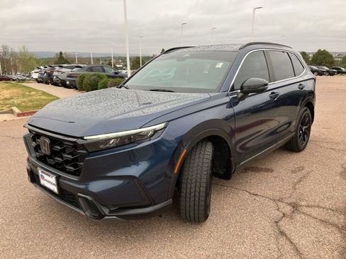Used 2024 Honda CR-V Sport image 3