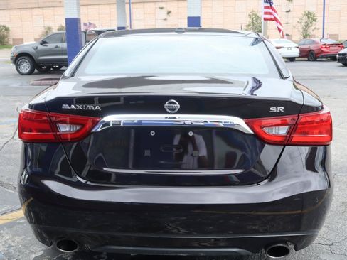 Used 2016 Nissan Maxima SR FWD image 6