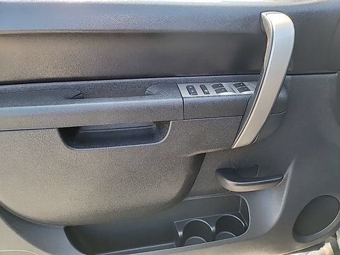Used 2011 Chevrolet Silverado 1500 LS AWD/4WD image 15