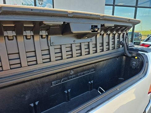 Used 2025 RAM 1500 Limited AWD/4WD image 24
