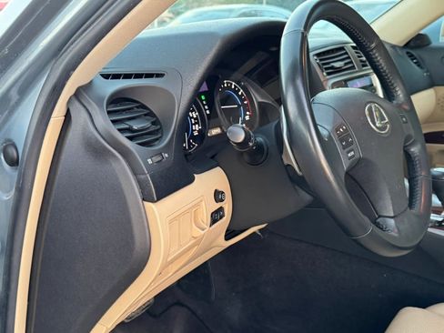 Used 2008 Lexus IS 250 RWD image 11