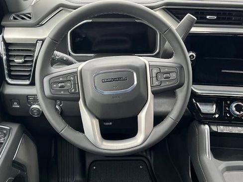 New 2026 GMC Sierra 2500 Denali w/ Denali Reserve Package AWD/4WD image 15