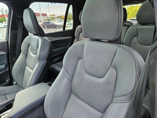 Certified 2024 Volvo XC90 B6 Ultimate w/ Lounge Package AWD/4WD image 19