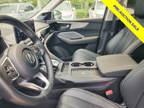 Used 2025 Acura MDX FWD w/ Technology Package image 18