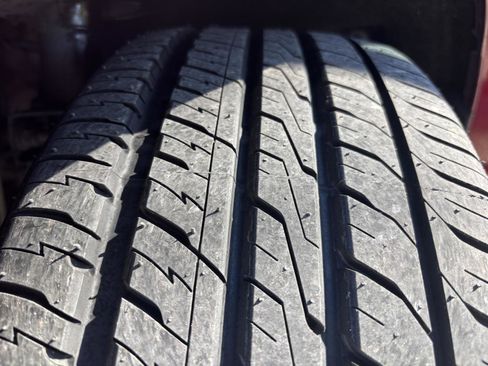 Used 2017 Chrysler Pacifica Touring image 48