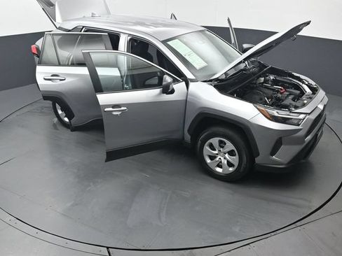 Certified 2023 Toyota RAV4 LE AWD/4WD image 49