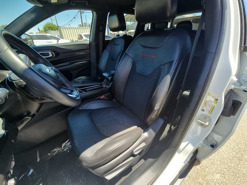 Certified 2024 Jeep Compass Trailhawk AWD/4WD image 13