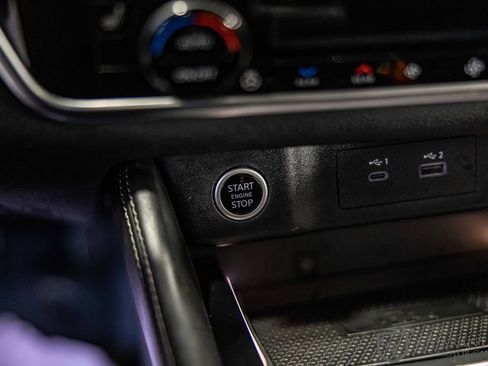 Used 2023 Nissan Rogue Platinum w/ Platinum Premium Package image 28