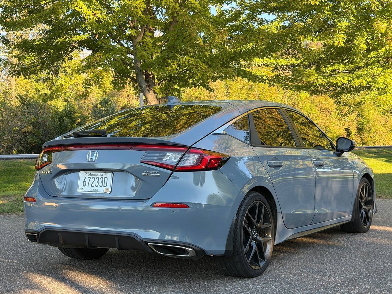 Used 2022 Honda Civic Sport Touring image 3