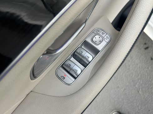 Certified 2022 Mercedes-Benz GLE 350 4MATIC image 15