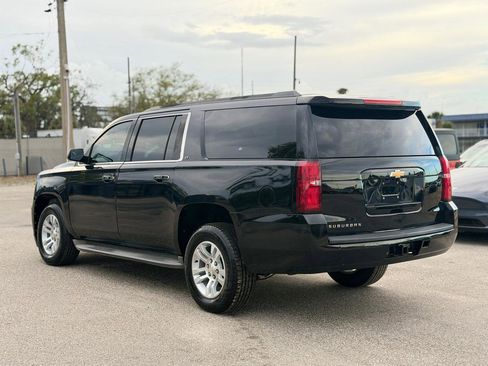 Used 2020 Chevrolet Suburban LT image 3