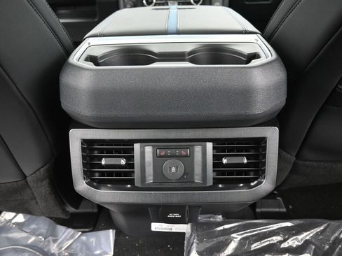 New 2026 Ford F450 Platinum image 29