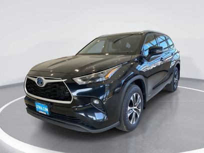 Used 2022 Toyota Highlander XLE