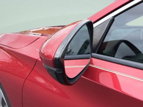 Used 2018 Honda Accord Touring image 11