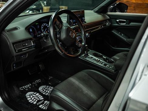 Used 2022 Honda Civic Sport image 8