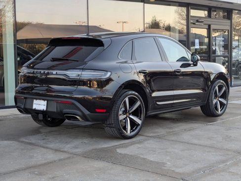 New 2026 Porsche Macan image 9