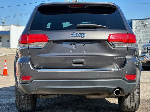 Used 2017 Jeep Grand Cherokee Limited image 6