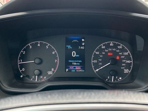 Used 2025 Toyota Corolla SE FWD image 13