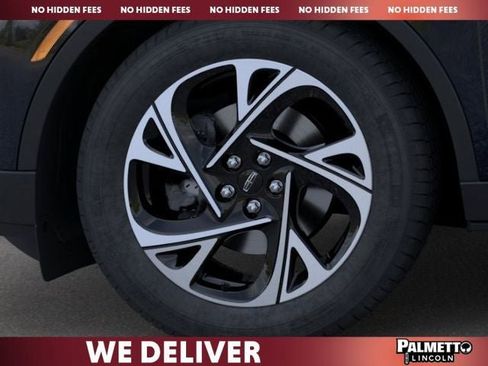 New 2026 Lincoln Nautilus Premier w/ Equipment Group 102A AWD/4WD image 19