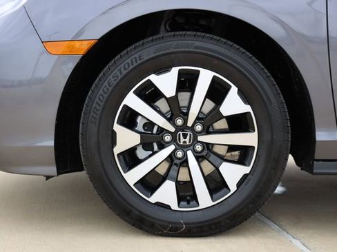 New 2026 Honda Odyssey EX-L image 9