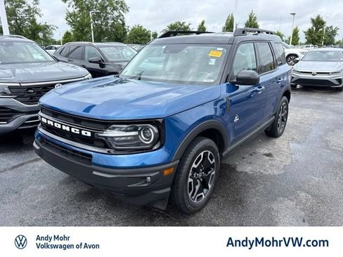 Used 2023 Ford Bronco Sport Outer Banks AWD/4WD image 2