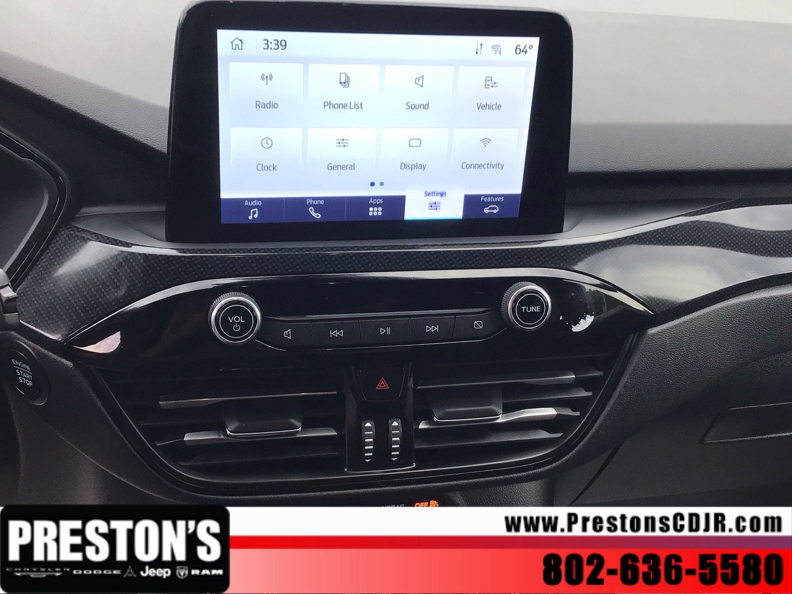 Used 2025 Ford Escape ST-Line Select AWD/4WD image 8