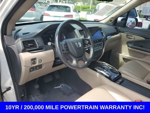 Used 2019 Honda Pilot Touring image 9