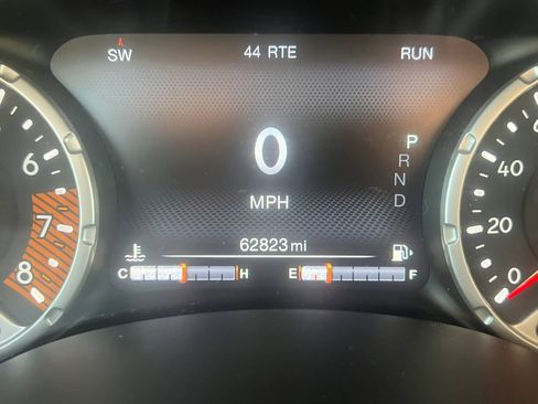 Used 2020 Jeep Renegade Limited AWD/4WD image 12