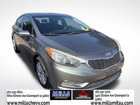 Used 2016 Kia Forte LX FWD image 2