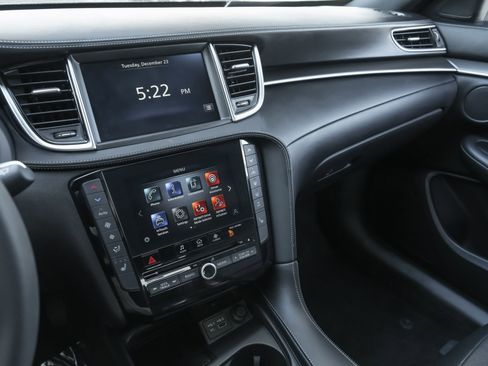 Used 2025 INFINITI QX55 Luxe w/ Cargo Package image 10