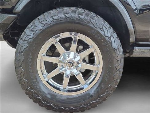Used 2023 Ford Bronco Black Diamond w/ Sasquatch Package AWD/4WD image 24