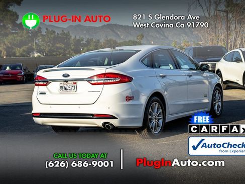 Used 2018 Ford Fusion Energi Titanium image 4