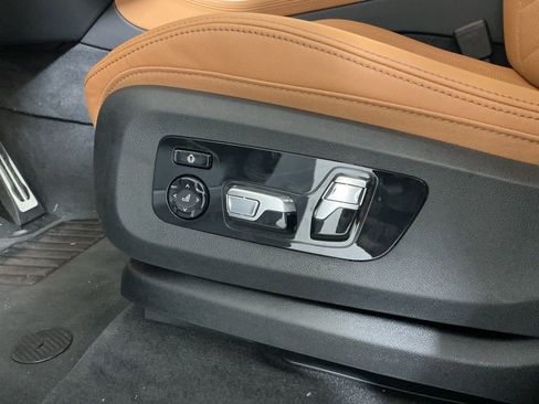 New 2026 BMW X5 sDrive40i w/ M Sport Package image 21