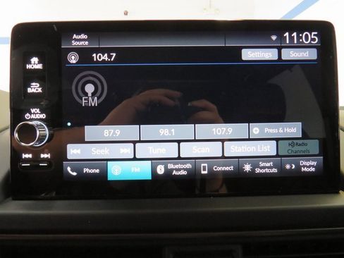 New 2025 Honda Pilot TrailSport image 4