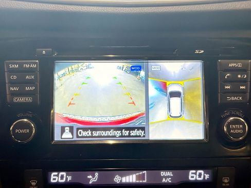 Used 2016 Nissan Rogue SL w/ SL Premium Package AWD/4WD image 22