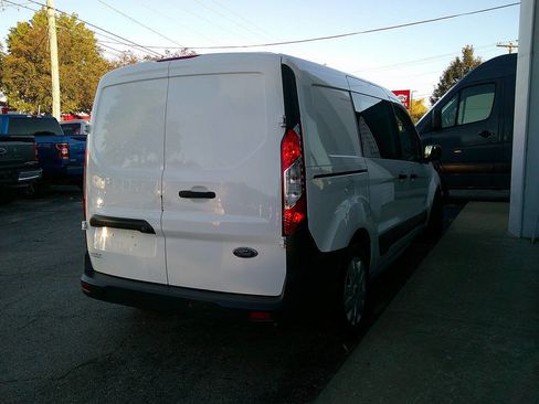 Used 2017 Ford Transit Connect XL image 5