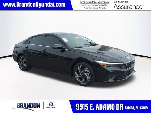 New 2026 Hyundai Elantra Limited image 1