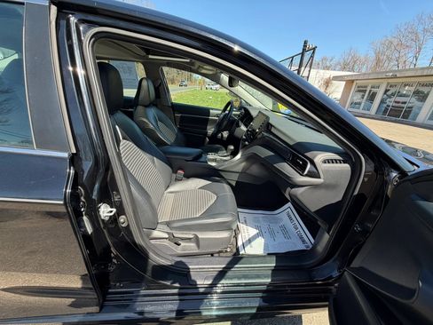 Used 2021 Toyota Camry SE w/ Audio Upgrade Package image 13