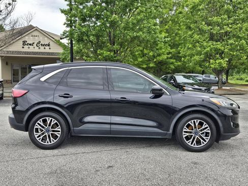Used 2020 Ford Escape SEL FWD image 6