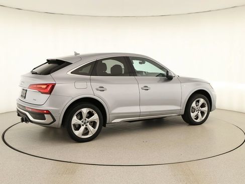 Certified 2022 Audi Q5 2.0T Prestige w/ Prestige Package AWD/4WD image 7