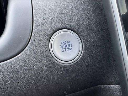 Used 2023 Hyundai Santa Cruz SEL Premium image 23