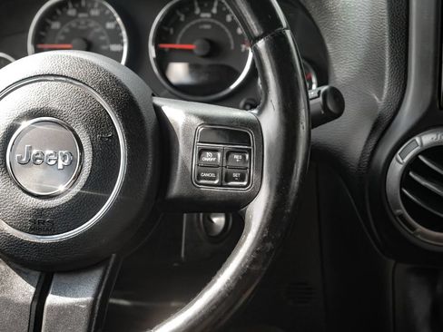 Used 2011 Jeep Wrangler Unlimited Sport AWD/4WD image 16