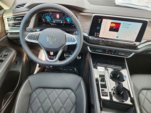 New 2026 Volkswagen Atlas SEL Premium R-Line AWD/4WD image 26