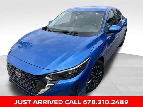 Used 2025 Nissan Sentra SV FWD image 1