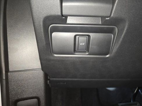 New 2026 Land Rover Range Rover Evoque S image 26