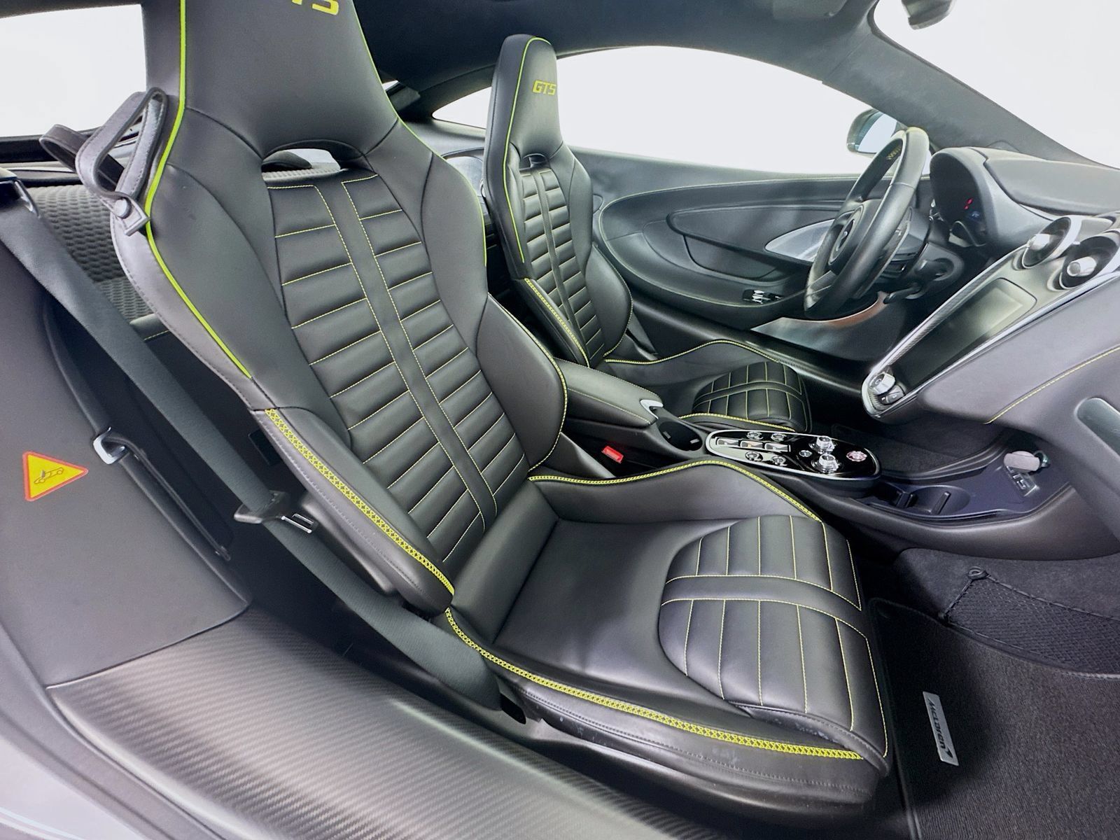 Used 2025 McLaren GTS RWD image 24